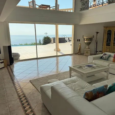 Villa De Luxe Entre Cannes Et Saint-tropez